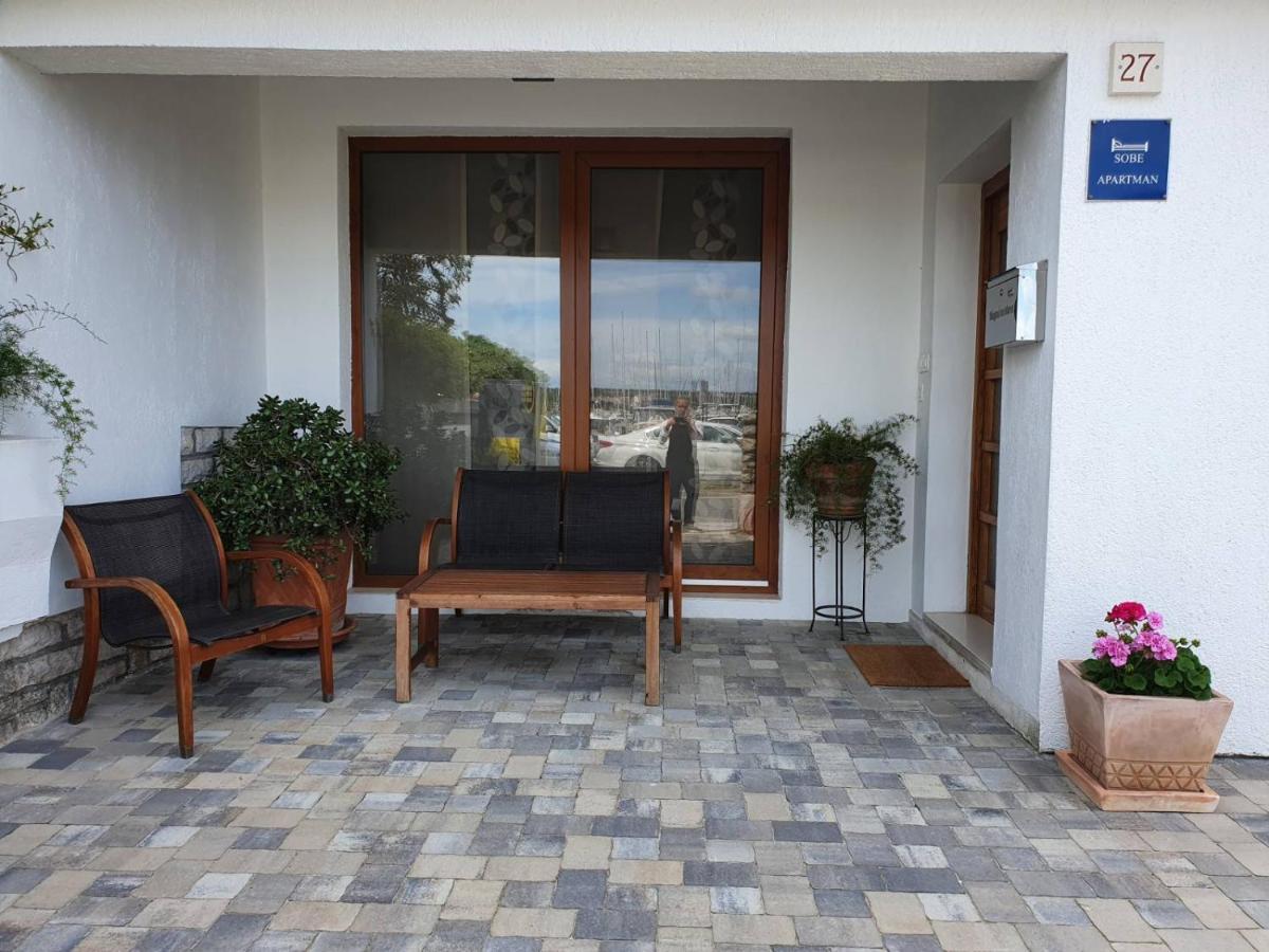 Room Novakovic Biograd Na Moru Buitenkant foto