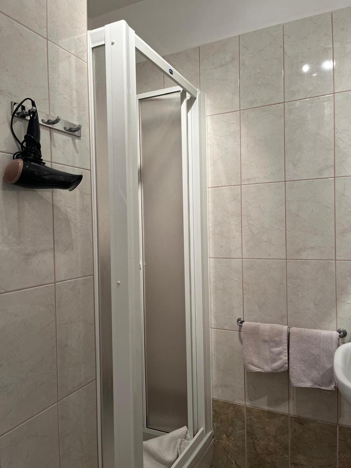 Room Novakovic Biograd Na Moru Buitenkant foto