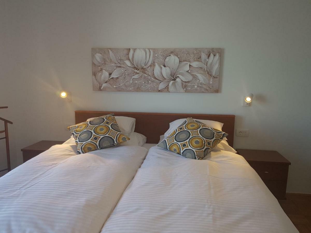 Room Novakovic Biograd Na Moru Buitenkant foto